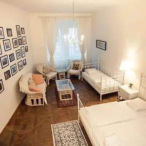 Astronomical Clock Appartement